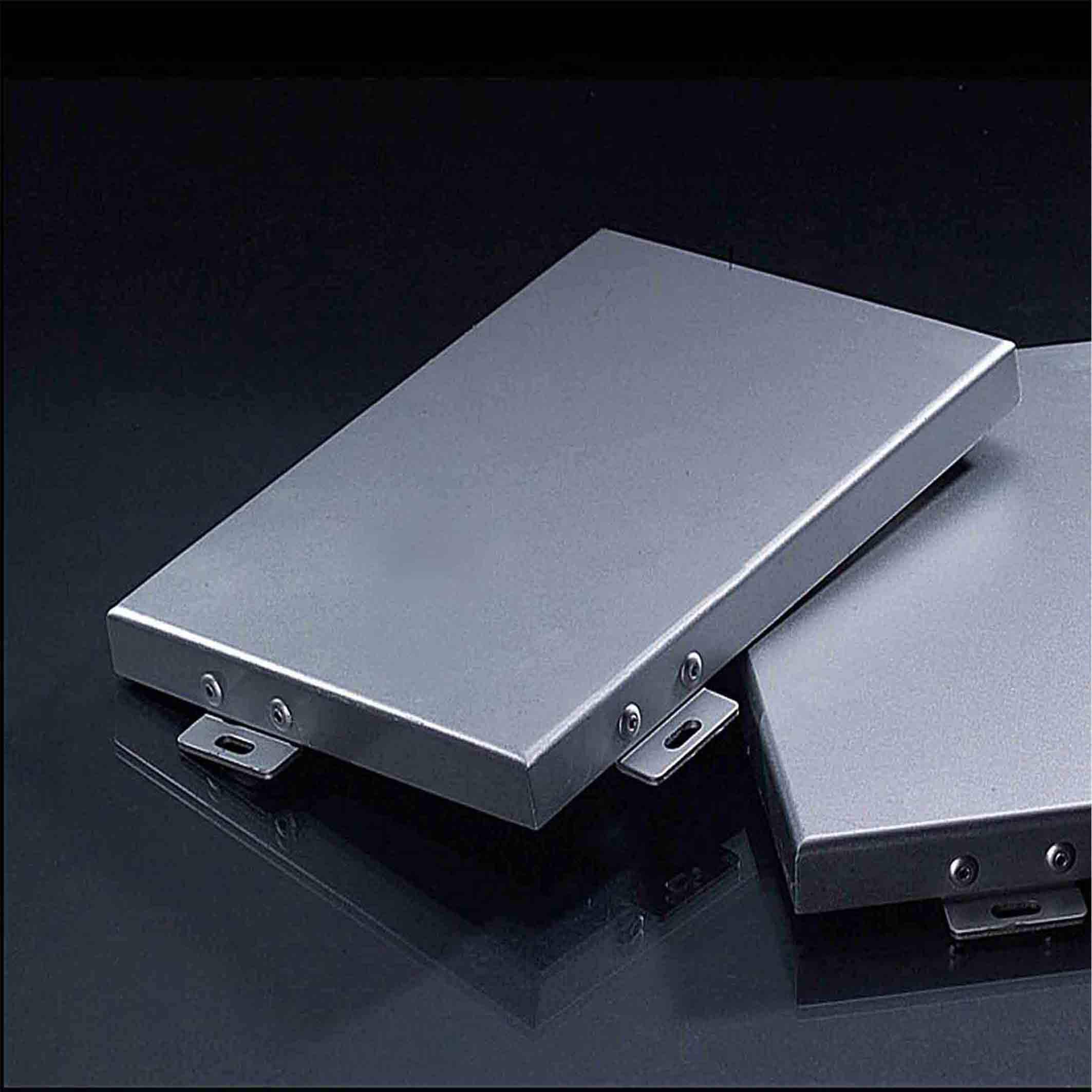 氟碳铝單(dan)板幕墙